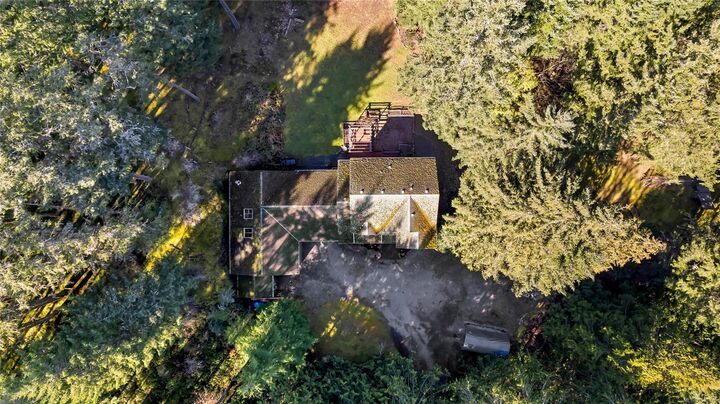 Property Photo: 1850 Lakewood Rd BC V0R 2W0