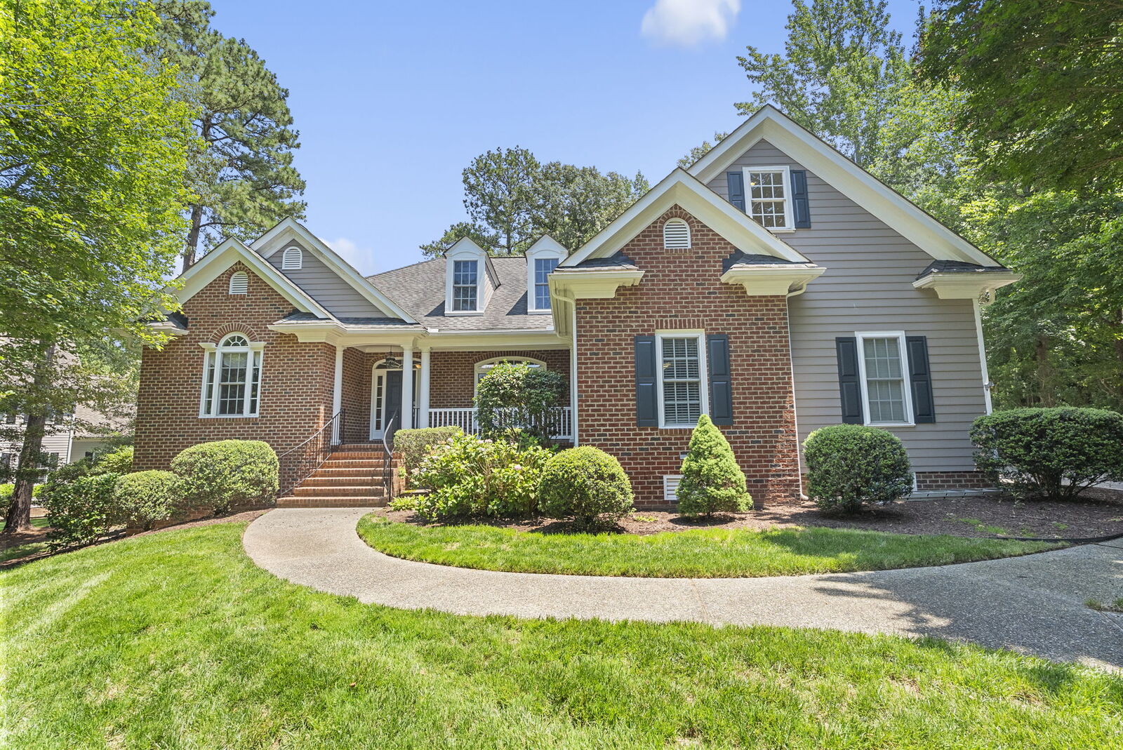 Property Photo: 104 New Market VA 23188
