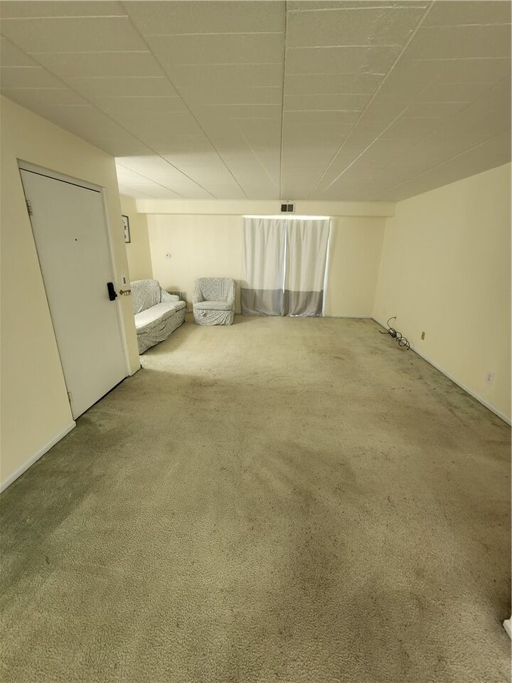 Property Photo:  3 Hiland Valley Dr 306  PA 15229 