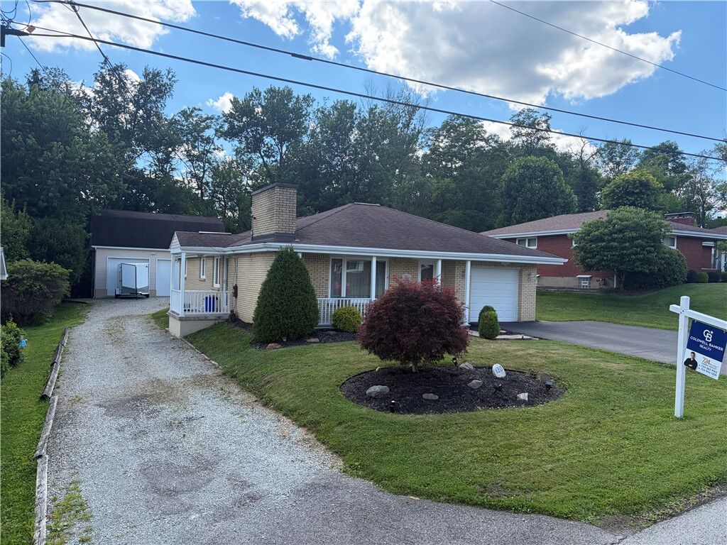 Property Photo:  120 Crestview  PA 15063 