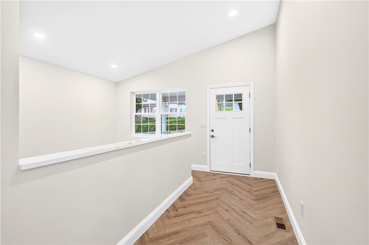 Property Photo:  213 Reed Ave  PA 15342 