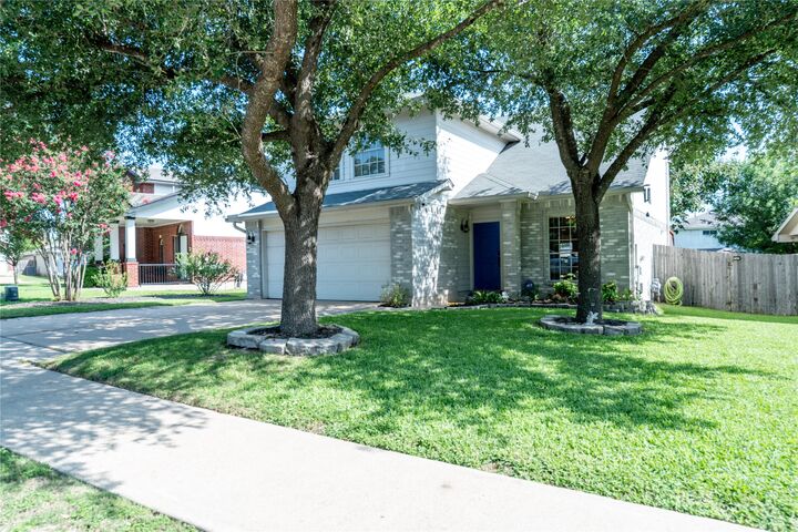 Property Photo:  1005 Doras Drive  TX 78660 