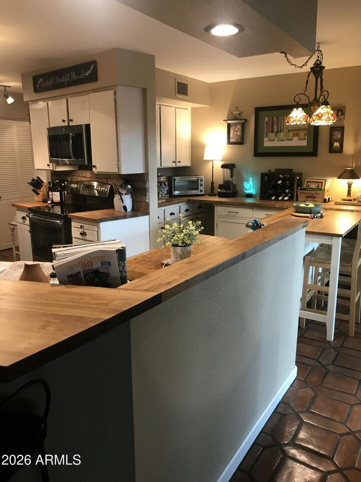 Property Photo:  14410 N Lariat Lane  AZ 85268 