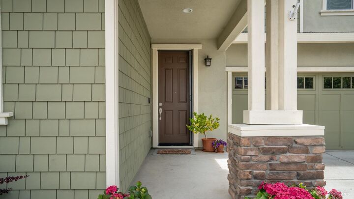 Property Photo: 1417 Sylvia Way CA 94954