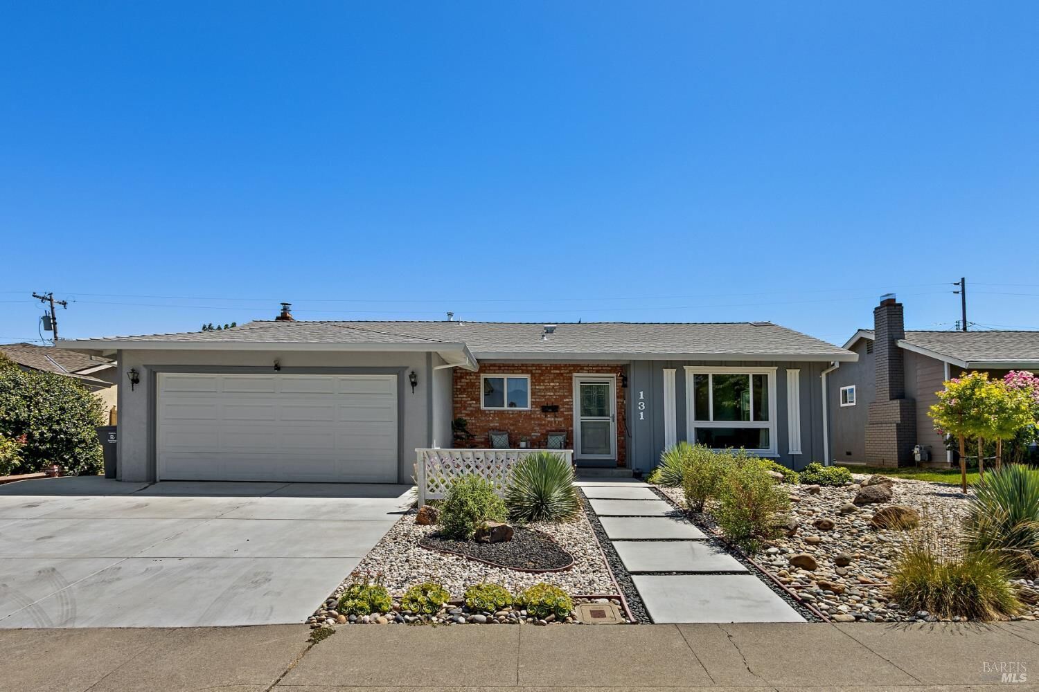 Property Photo: 131 Manzanita Drive CA 95688