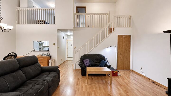 12075 207A Street 3 — photo 1