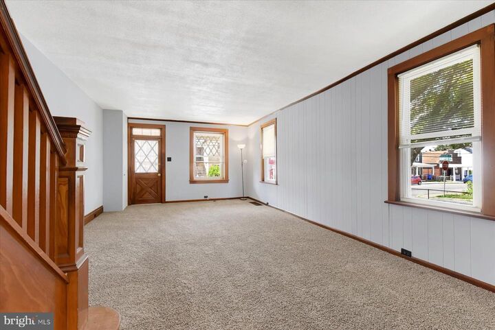 Property Photo:  632 Highland Street  PA 17113 