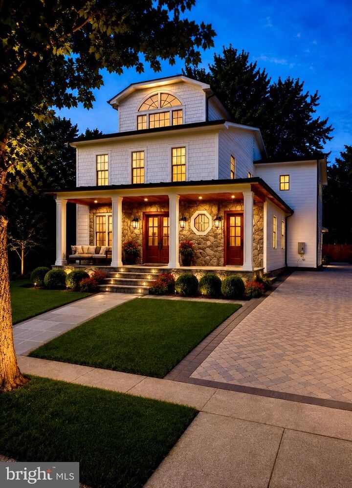 Property Photo:  2007 Glen Ross Road  MD 20910 