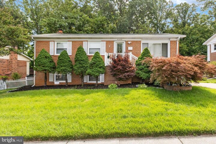 Property Photo:  4209 Evergreen Drive  VA 22193 