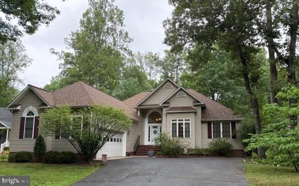 Property Photo:  103 Cedar Court  VA 22508 