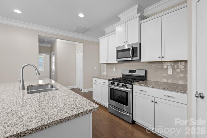 Property Photo:  2449 Seagull Drive  NC 28037 
