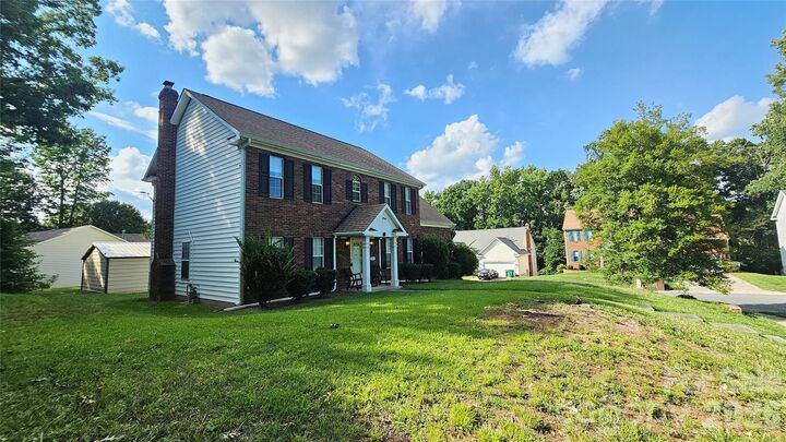 Property Photo:  2425 Katherine Kiker Road  NC 28213 