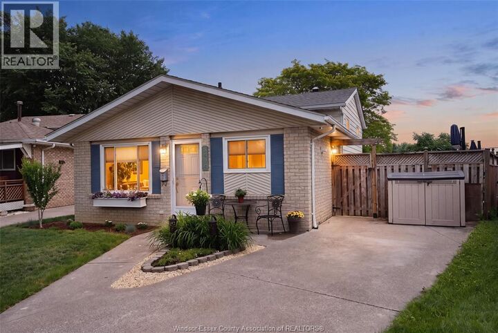 Property Photo:  3404 Hemlock  ON N8R 1Z9 