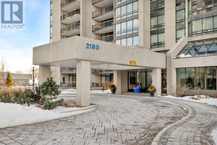 Property Photo:  2180 Marine Drive 1401  ON L6L 5V2 