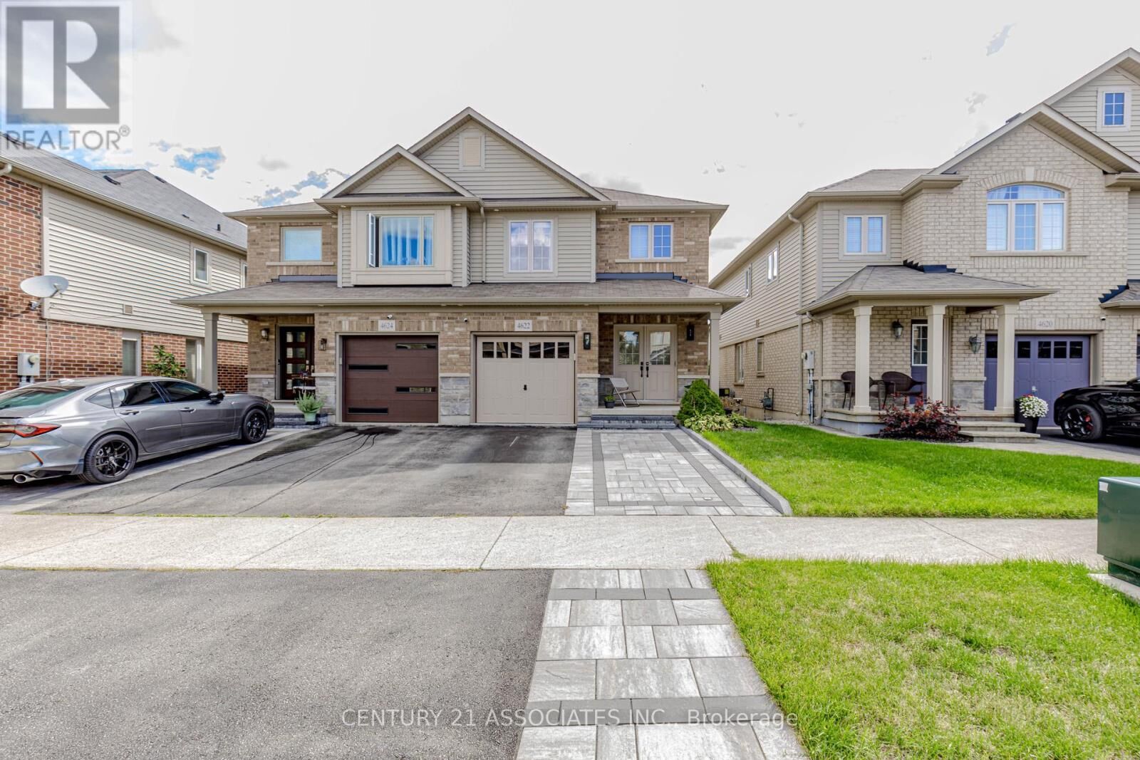 Property Photo:  4622 Keystone Crescent  ON L7M 0L9 