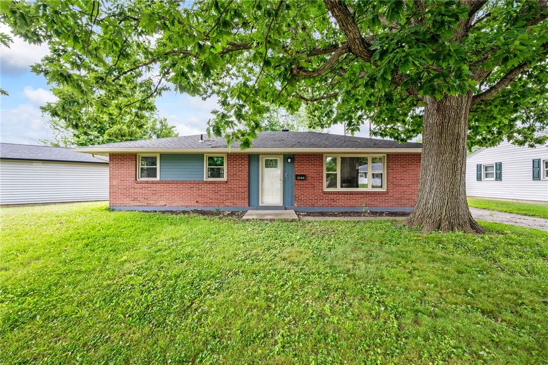 Property Photo:  2144 Mountview Circle  OH 45414 
