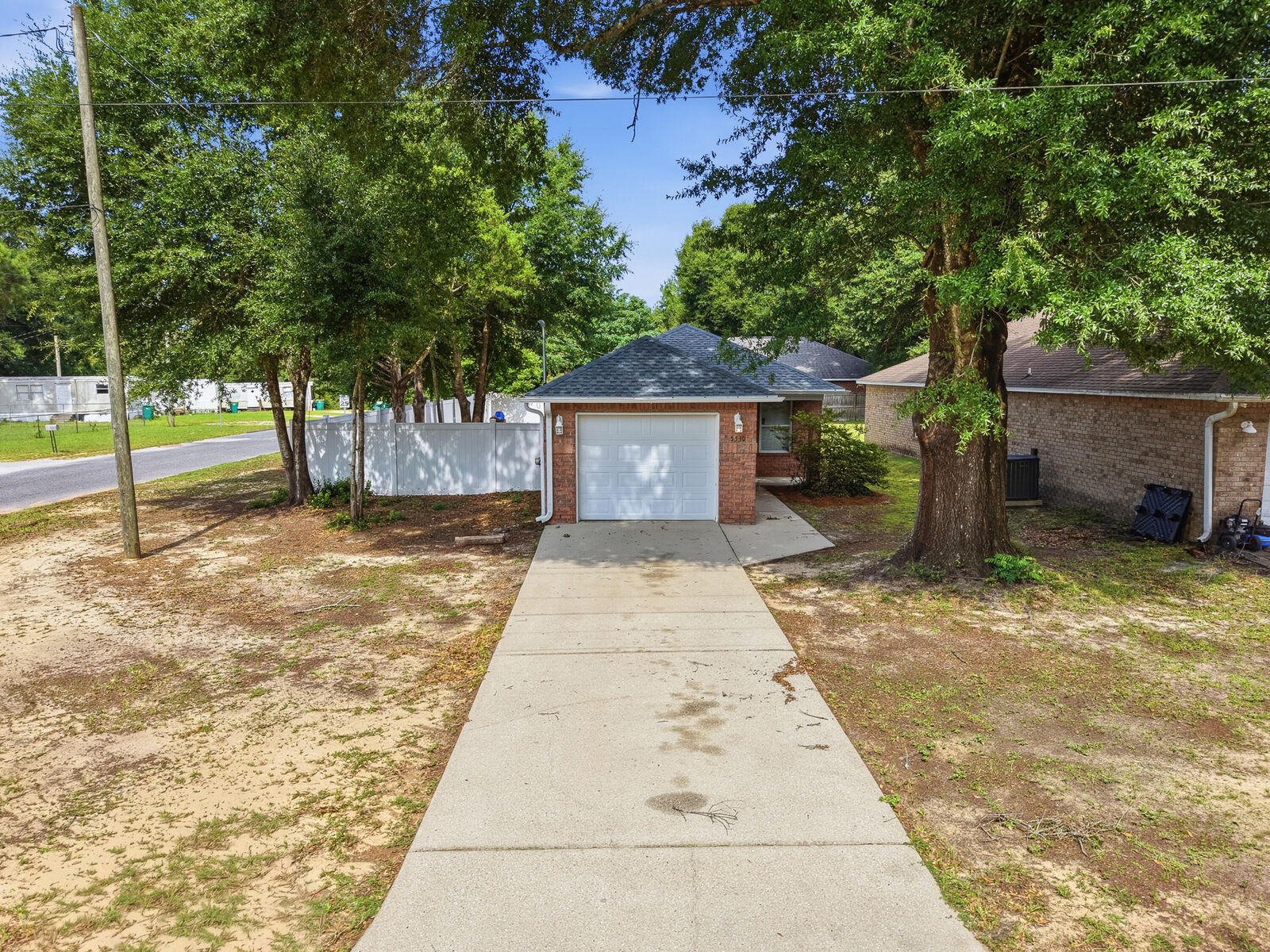 Property Photo:  5530 Royal Street  FL 32539 