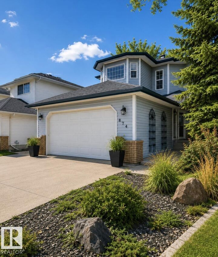 Property Photo:  874 Ryan Place NW  AB T6R 2N1 