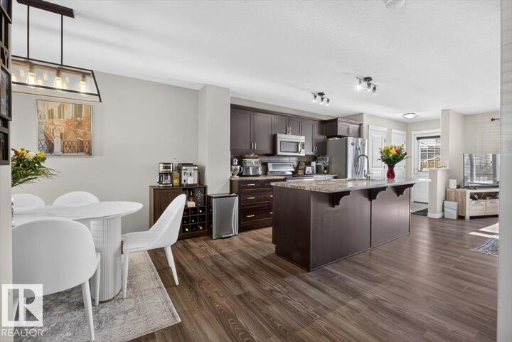 Property Photo:  2235 76 Street SW  AB T6X 0Z3 