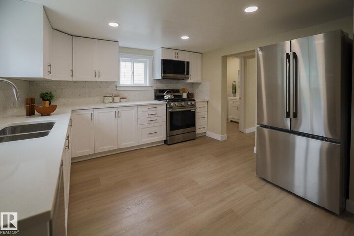 Property Photo: 11536 95A Street NW AB T5G 1P5