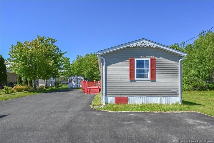 Property Photo:  277 Bellavista Street  NB E1X 4W1 