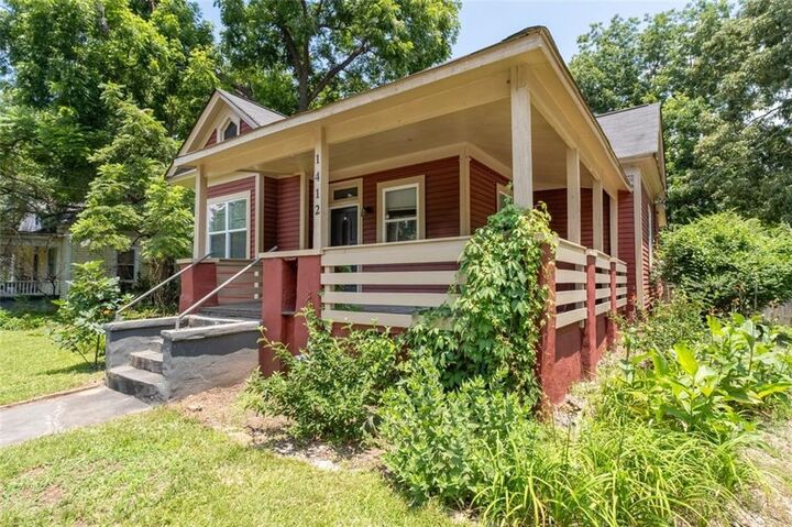 Property Photo:  1412 Everhart Street SW  GA 30310 