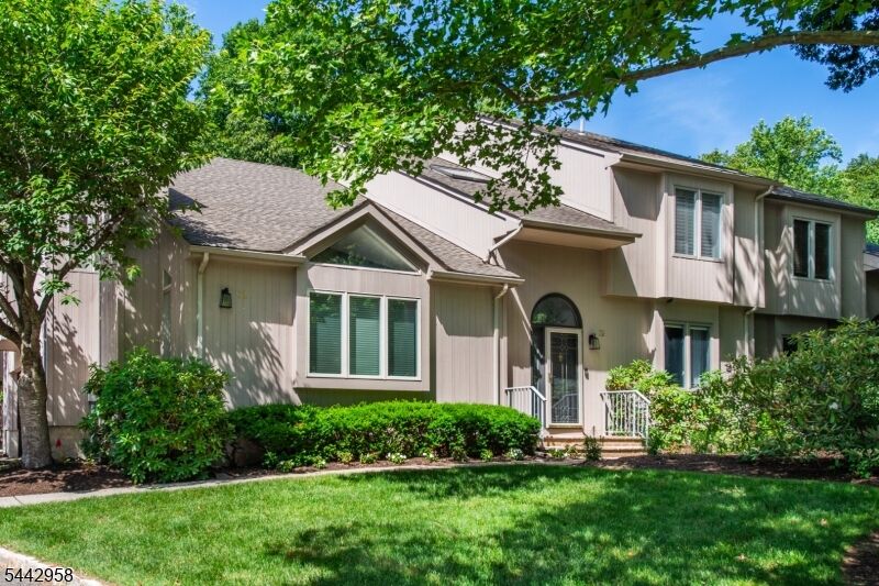 Property Photo:  32 Robinhood Dr  NJ 07046 