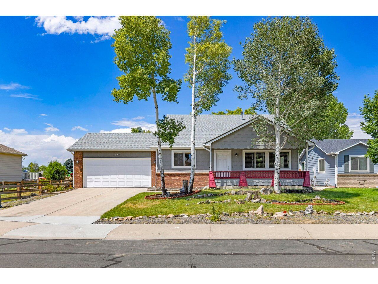Property Photo:  121 W Ilex Ct  CO 80543 