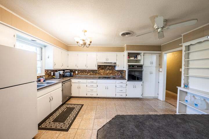 Property Photo:  4604 31st Street  TX 79410 