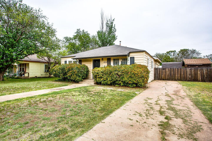 Property Photo: 2818 40th Street TX 79413
