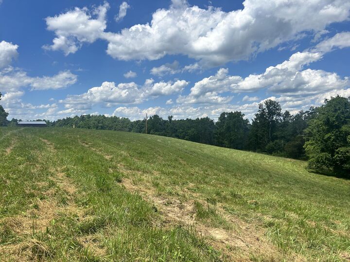 Property Photo:  1 Hegira Road  KY 42717 