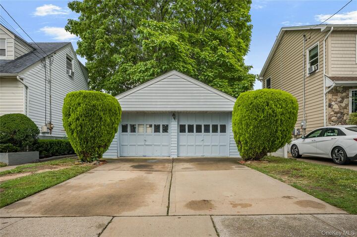 Property Photo:  33 N Montgomery Street  NY 11580 