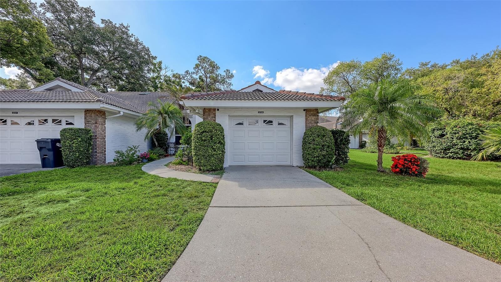 Property Photo:  5729 Garden Lakes Palm  FL 34203 