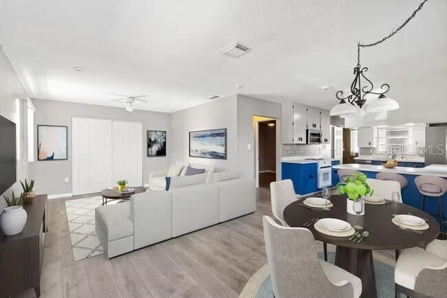 Property Photo:  5318 17th Street W A  FL 34207 