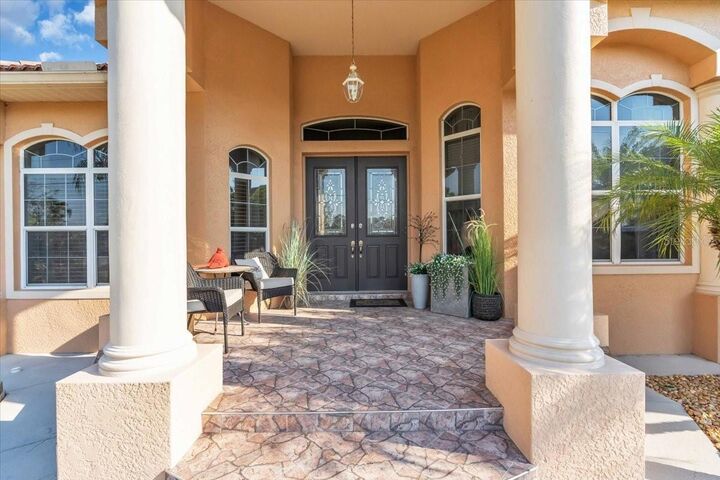 Property Photo:  3162 Cordova Terrace  FL 34291 