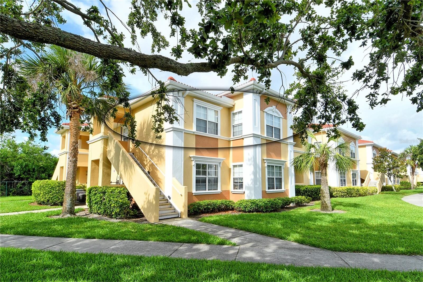 Property Photo: 1010 Villagio Circle 201 FL 34237
