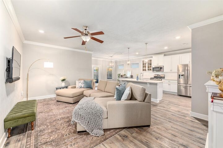 Property Photo:  6640 SW Lugano Court  FL 32608 