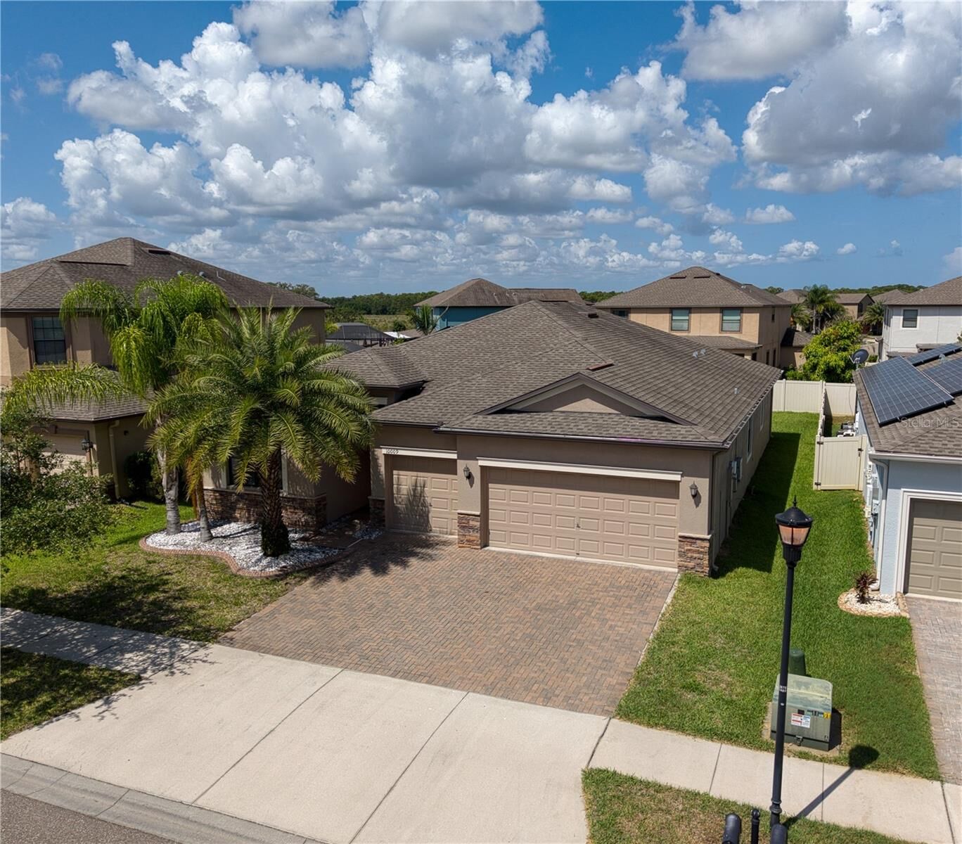 Property Photo:  10009 Celtic Ash Drive  FL 33573 