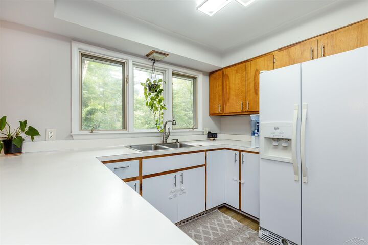 Property Photo:  1506 Timber Drive  MI 48642 