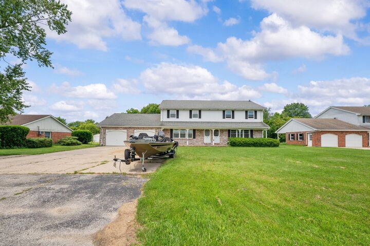 Property Photo:  5640 Tilly Road  MI 49085 