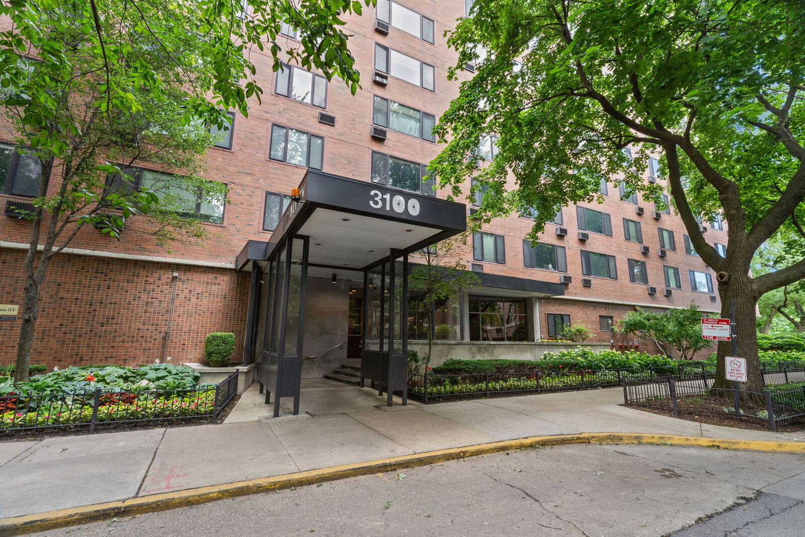 Property Photo:  3100 N Lake Shore Drive 604  IL 60657 