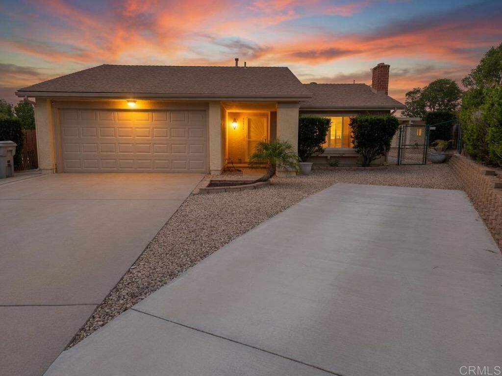 Property Photo:  11815 Elkins  CA 92126 