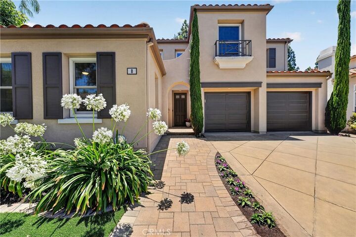 Property Photo:  8 Castlebar  CA 92618 