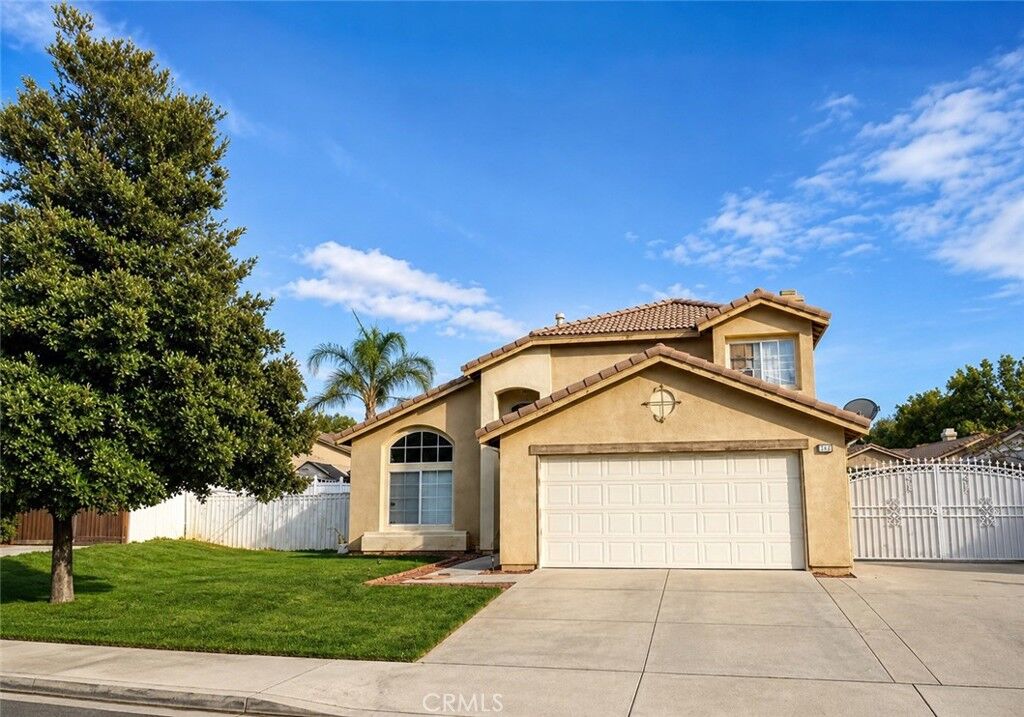 Property Photo:  926 Hardwick  CA 92223 
