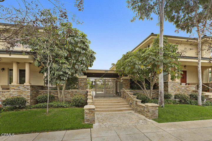Property Photo:  270 E Glenarm Street 105  CA 91106 