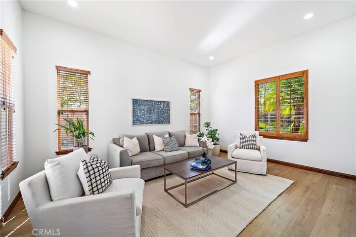 Property Photo:  28 Drackert Lane  CA 92694 