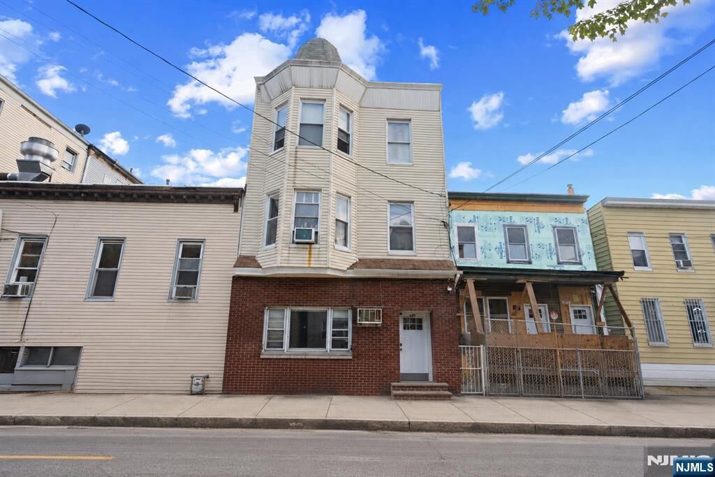 Property Photo: 609 38th Street NJ 07087