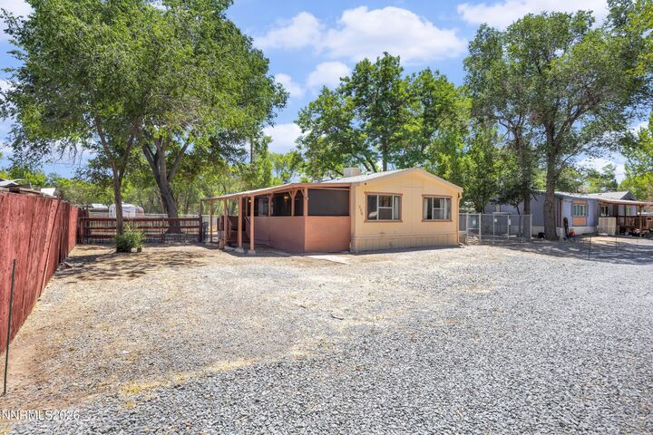 Property Photo:  230 E Gepford Parkway  NV 89433 