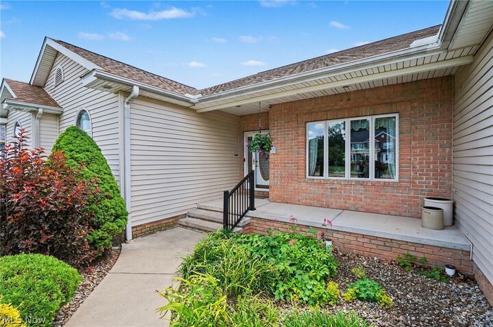 Property Photo: 846 Jennifer Trail OH 44278