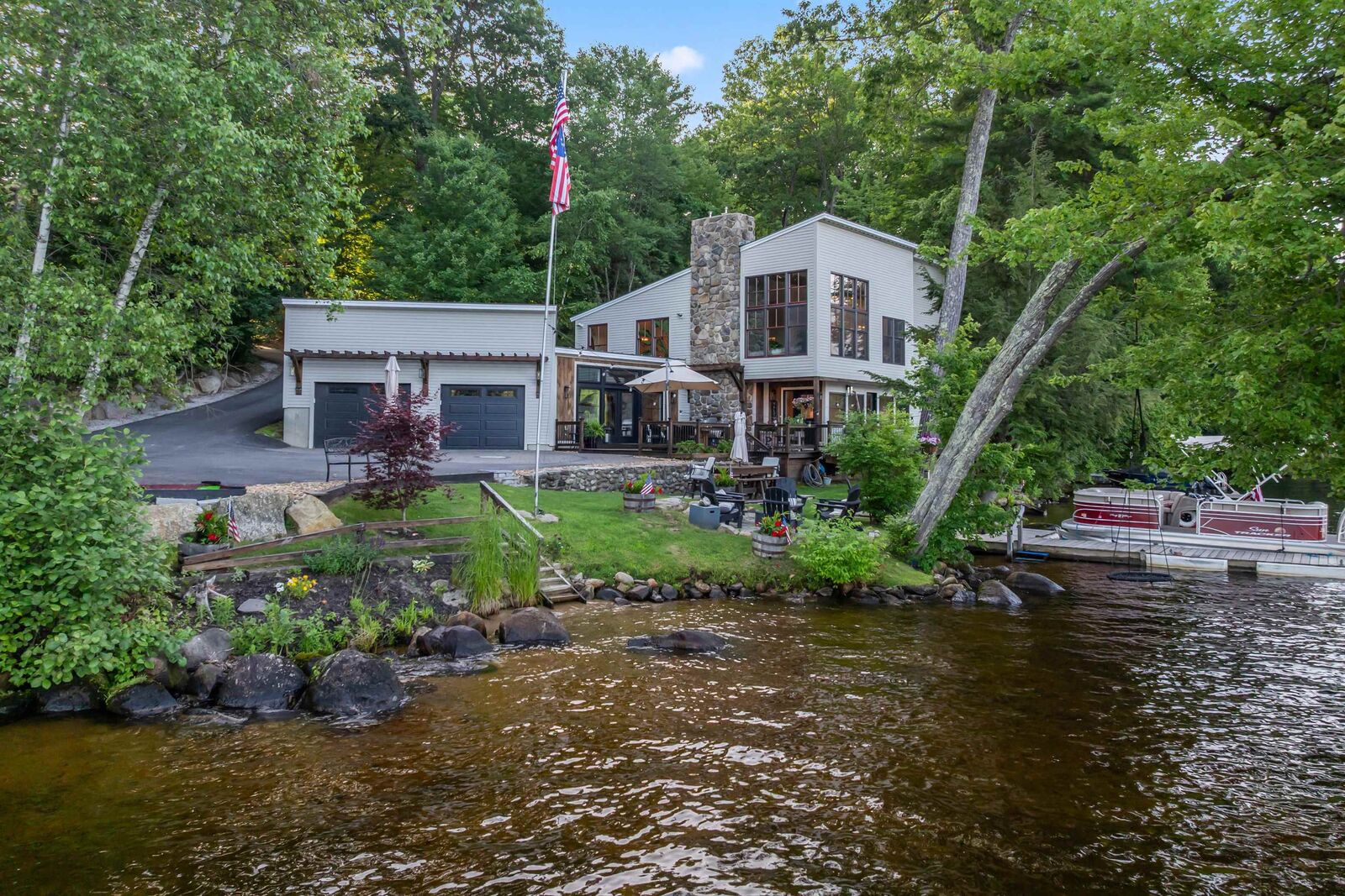 Property Photo:  176 Russell Drive  NH 03281 